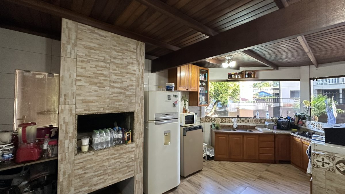 V5100 – Casa 03 dormitórios