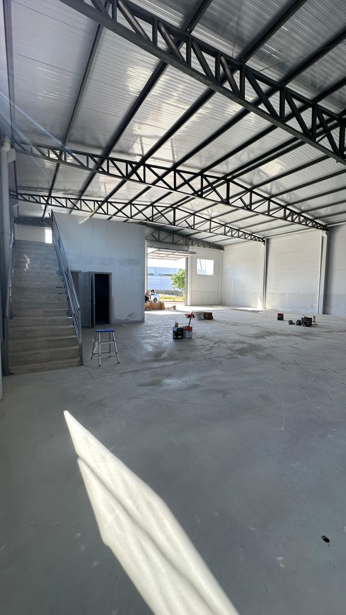 A10085 – Pavilhão NOVO 415m²