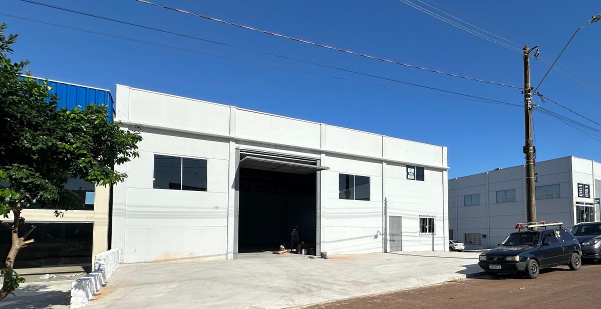 A10085 – Pavilhão NOVO 415m²