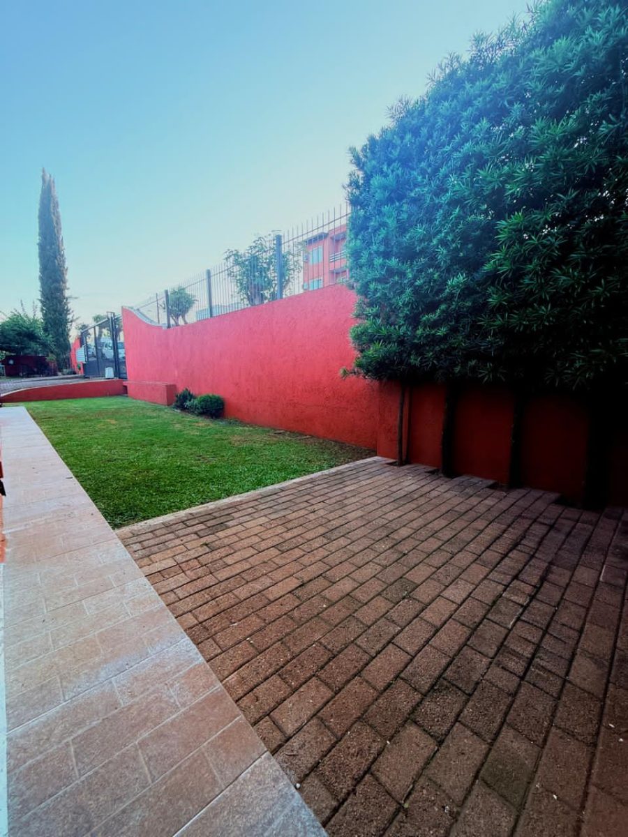 V6021 – Casa Geminada 03 dormitórios