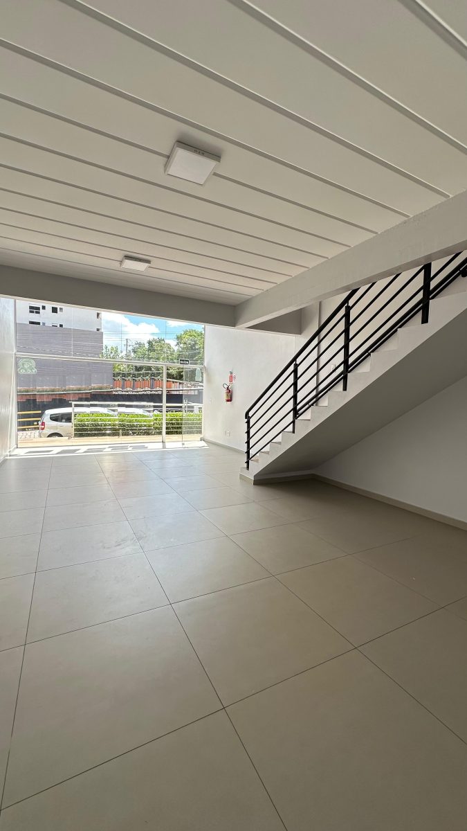 A8104 – Loja próximo a Univates