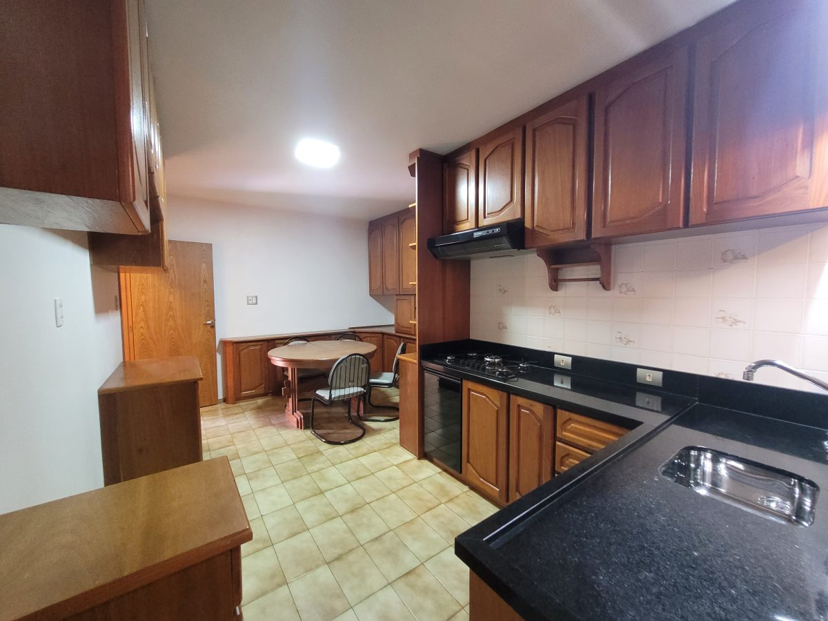 V3078 – Apartamento 03 dormitórios
