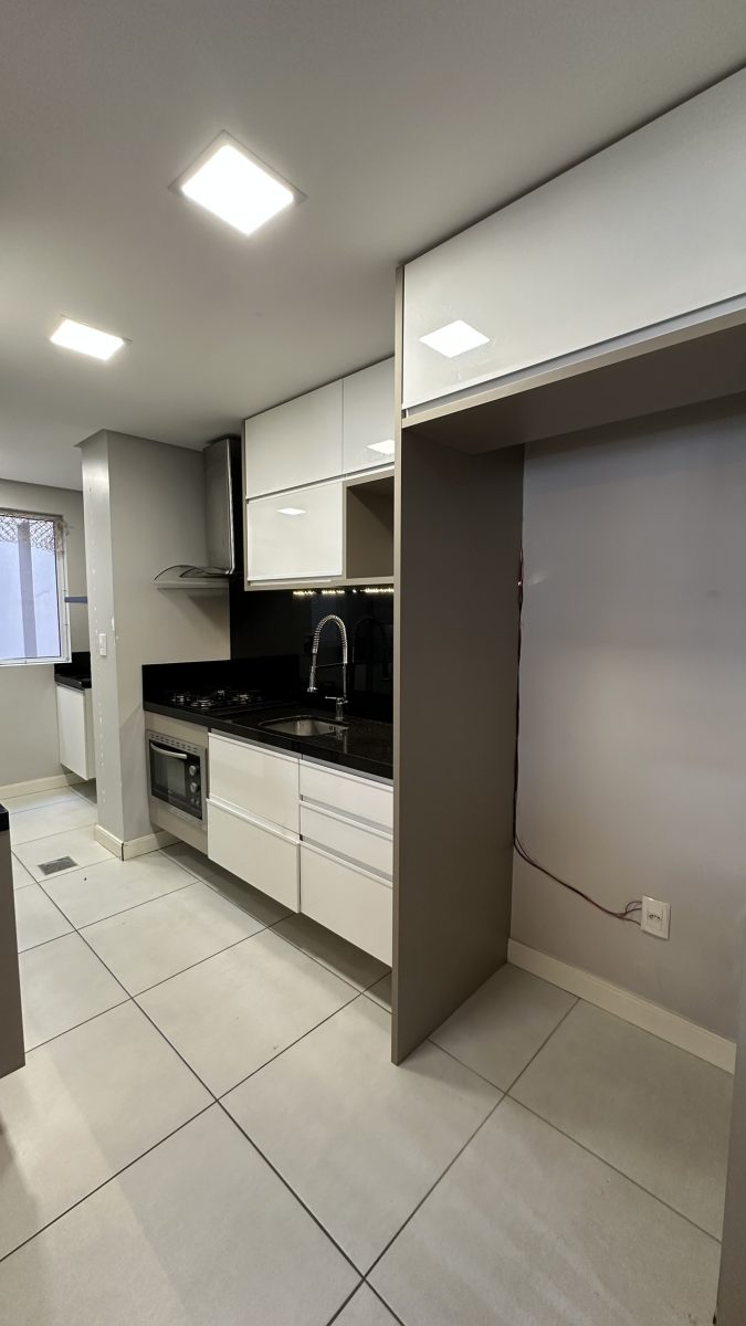 V3080 – Apartamento Semi mobiliado – 03 dormitórios sendo 01 suíte