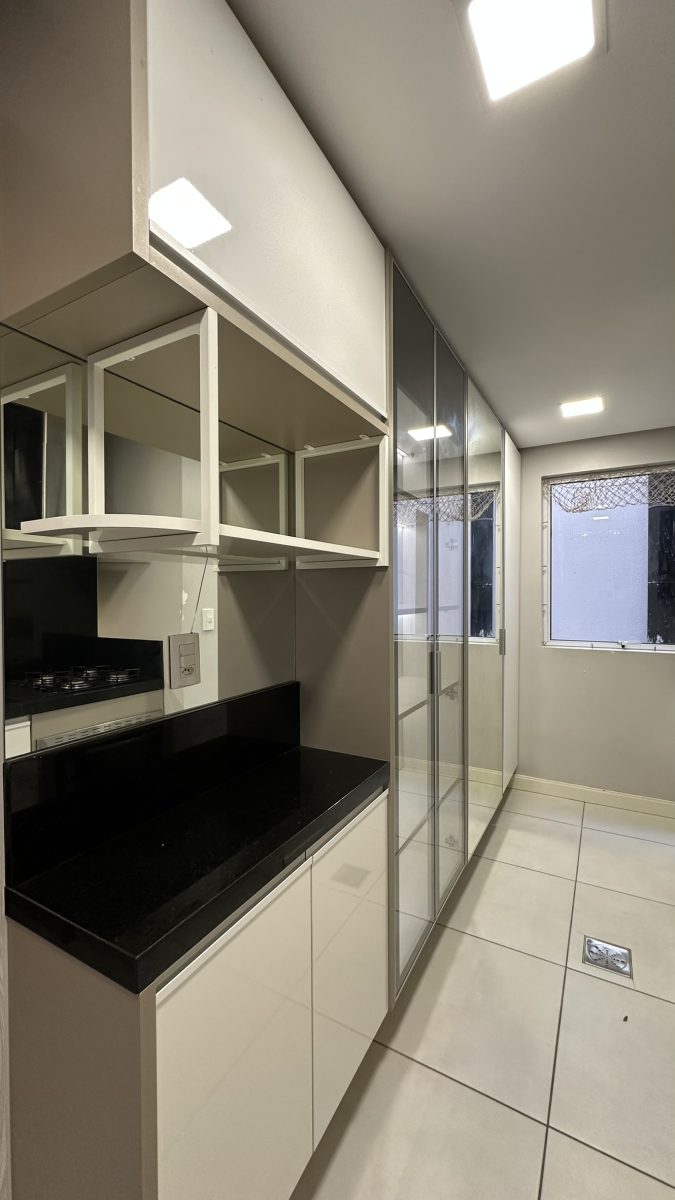 V3080 – Apartamento Semi mobiliado – 03 dormitórios sendo 01 suíte