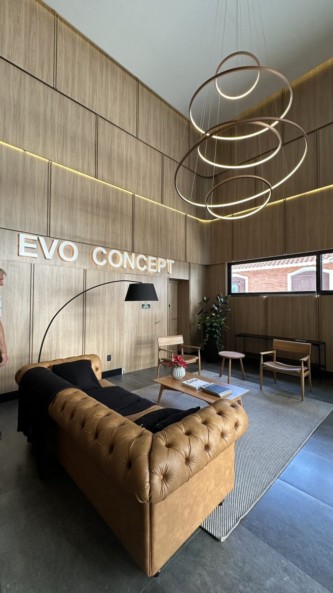 V3081 – Apartamento mobiliado 03 dormitórios