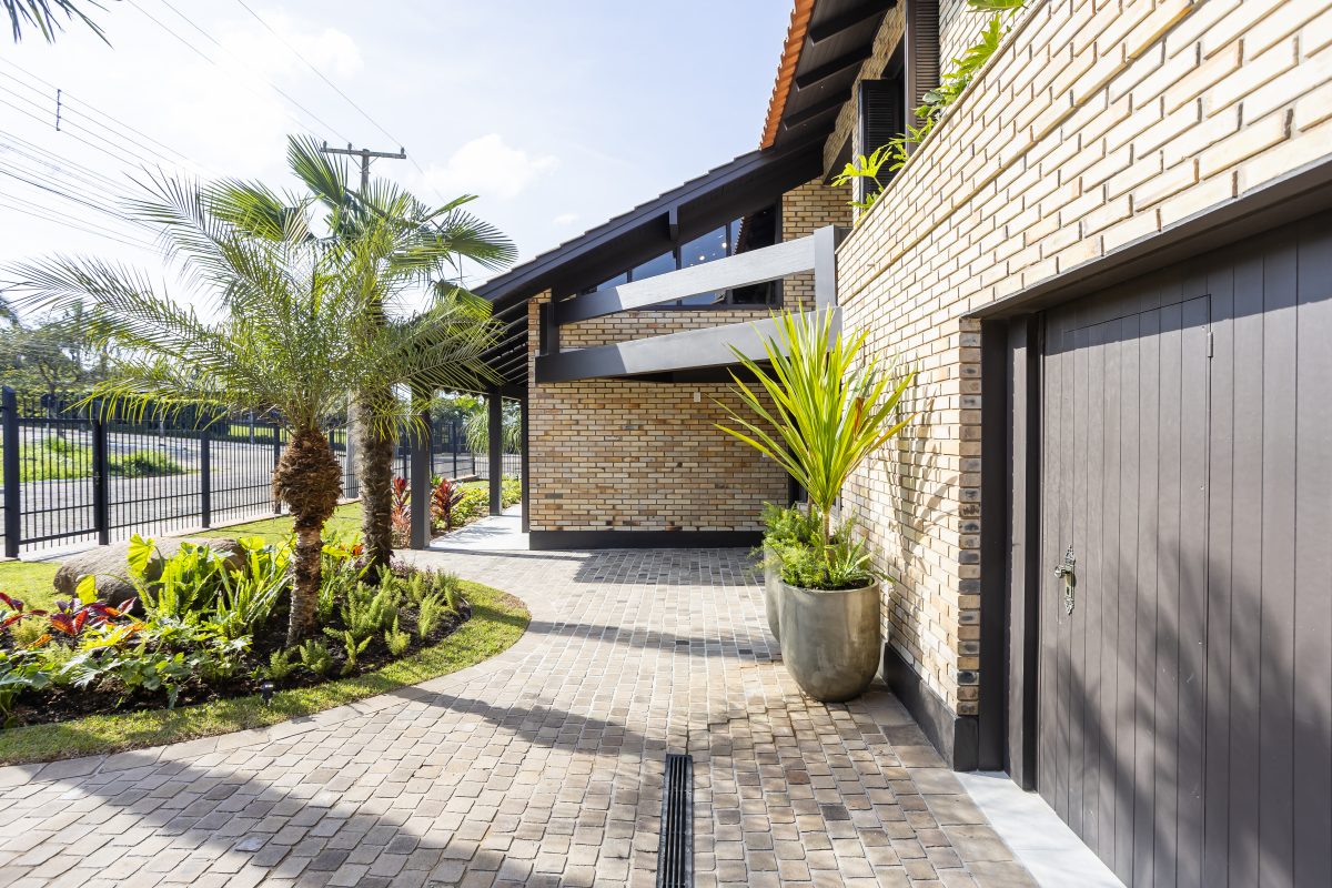 V5106 – Casa 04 dormitórios