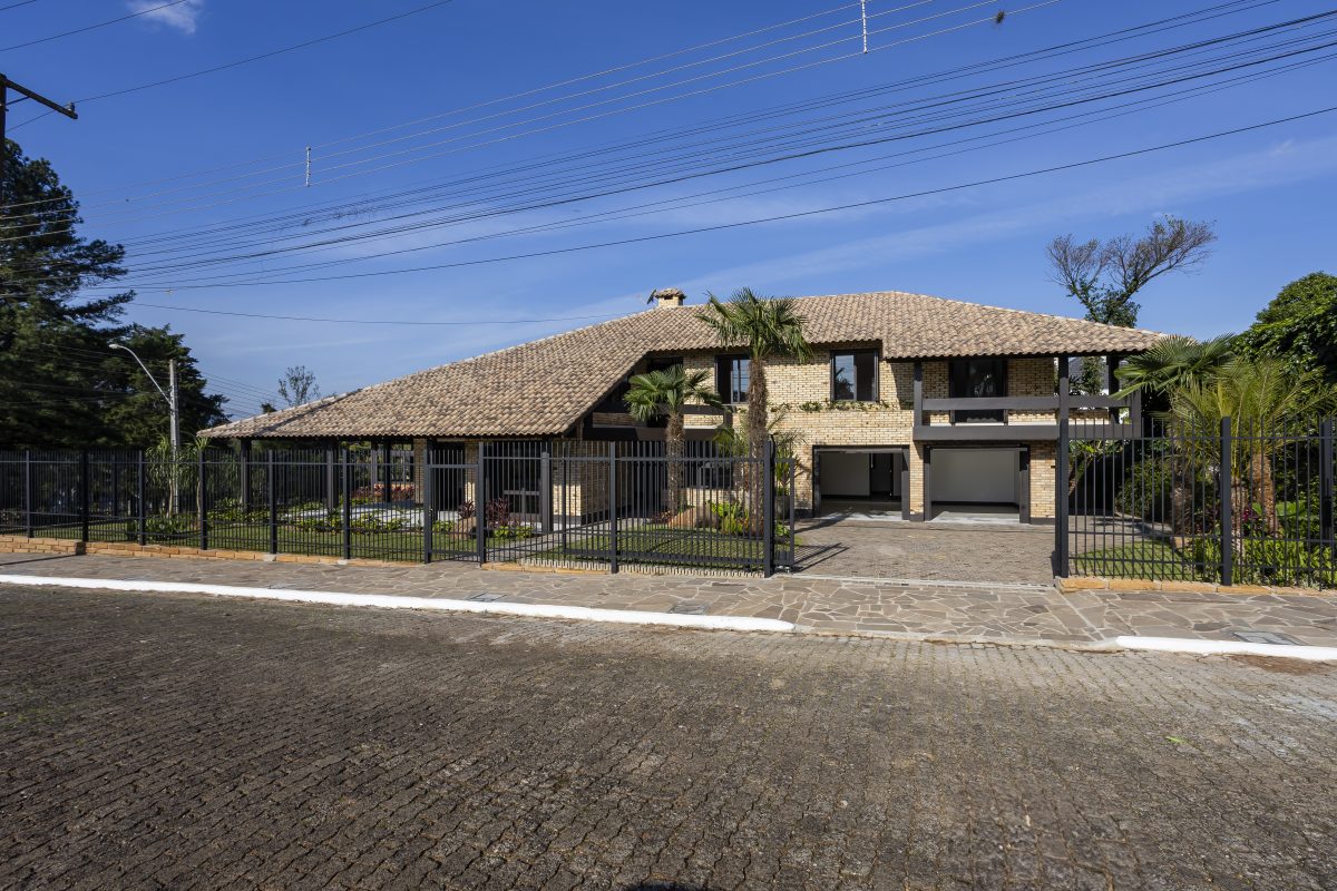 V5106 – Casa 04 dormitórios