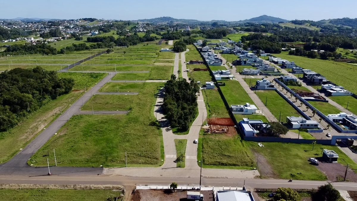 V11107 – Terrenos no Loteamento Bosque de Conventos