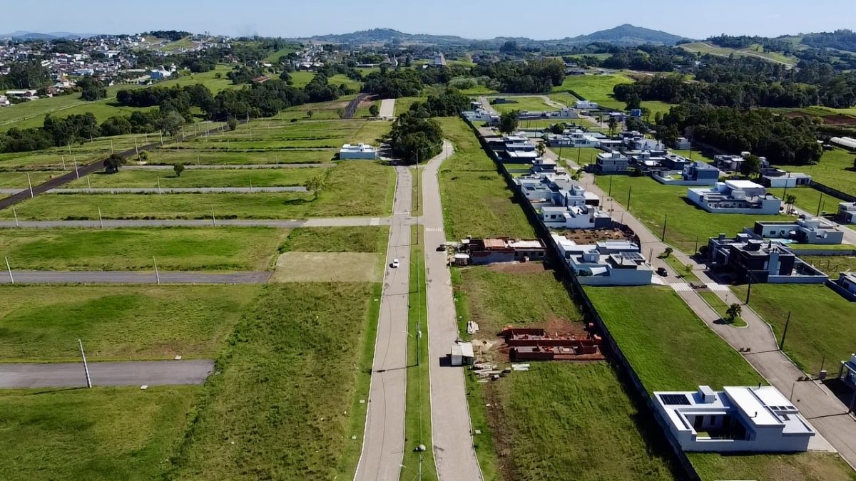 V11107 – Terrenos no Loteamento Bosque de Conventos