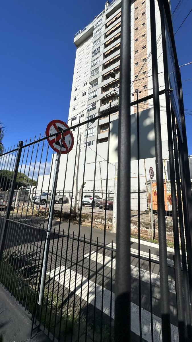 A5156 – Casa Comercial + Terreno