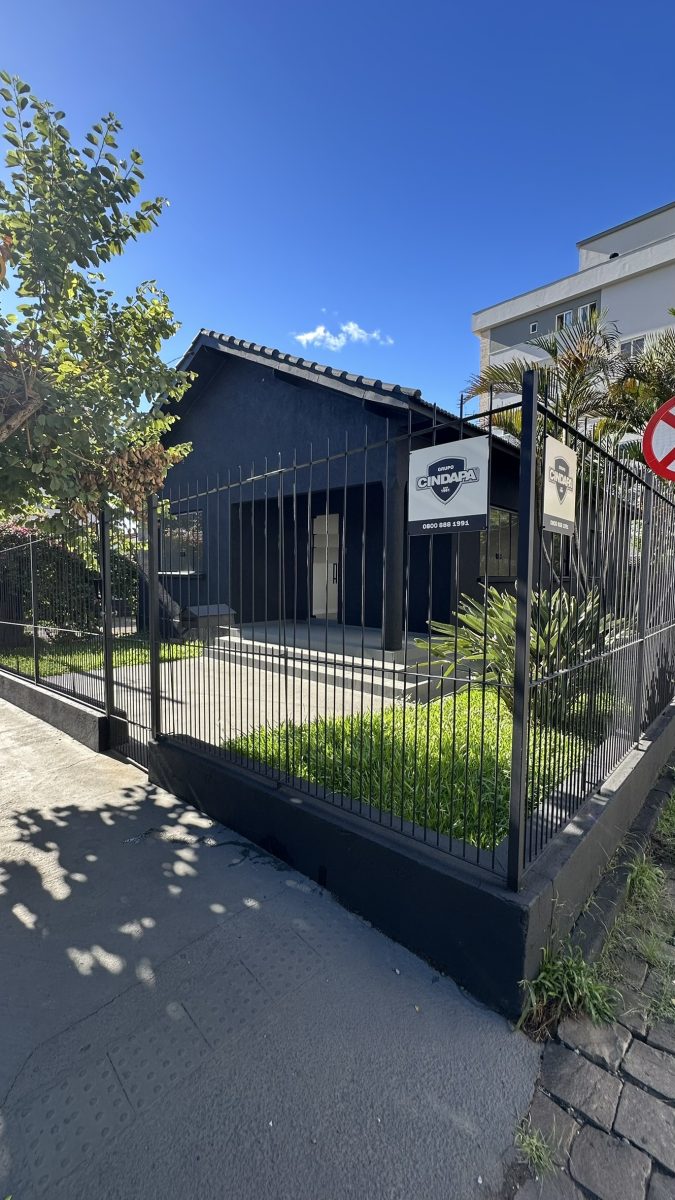 A5156 – Casa Comercial + Terreno