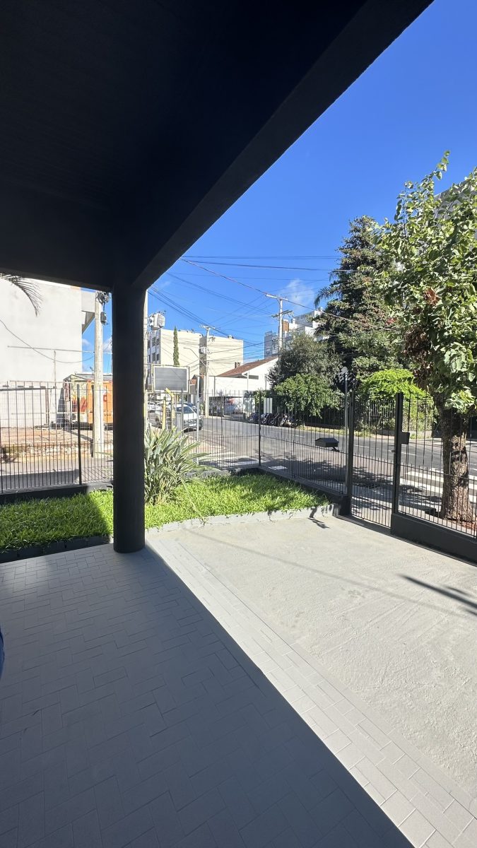 A5156 – Casa Comercial + Terreno