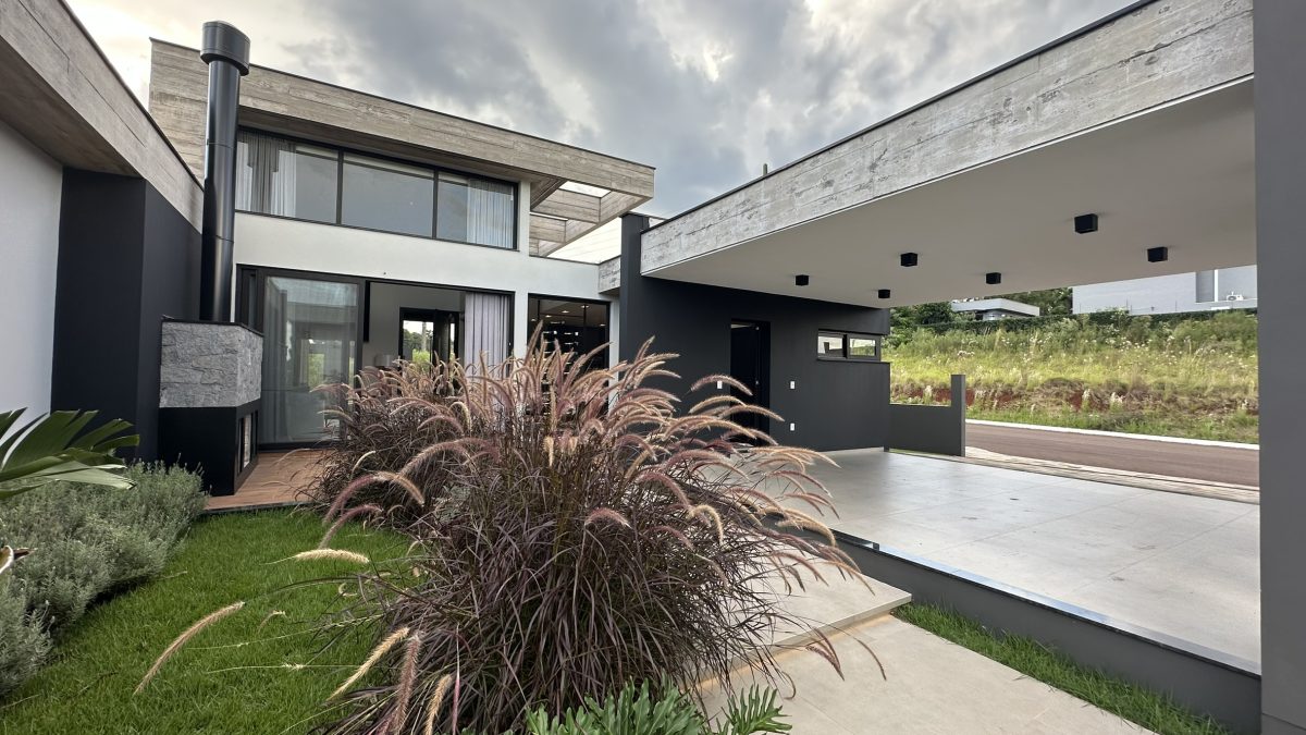 V5109 – Casa 04 dormitórios