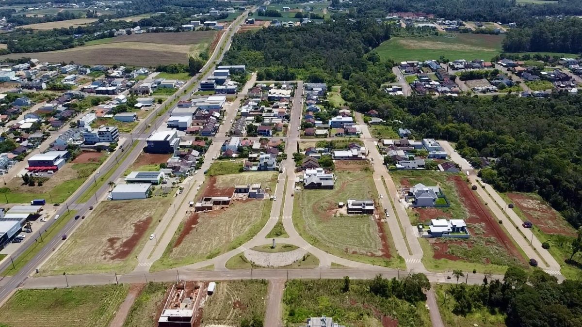 V11103 – Terrenos Loteamento Jardim Suíça