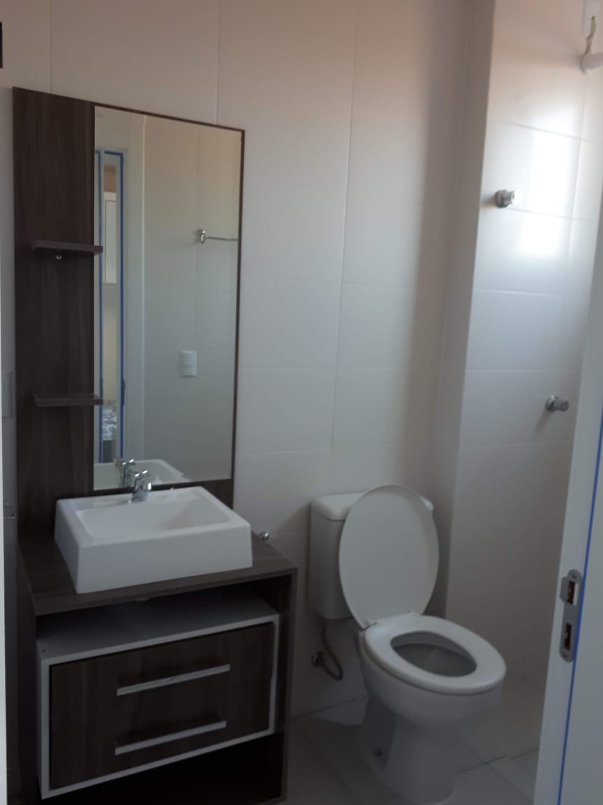 V013 – Stúdio Semi Mobiliado