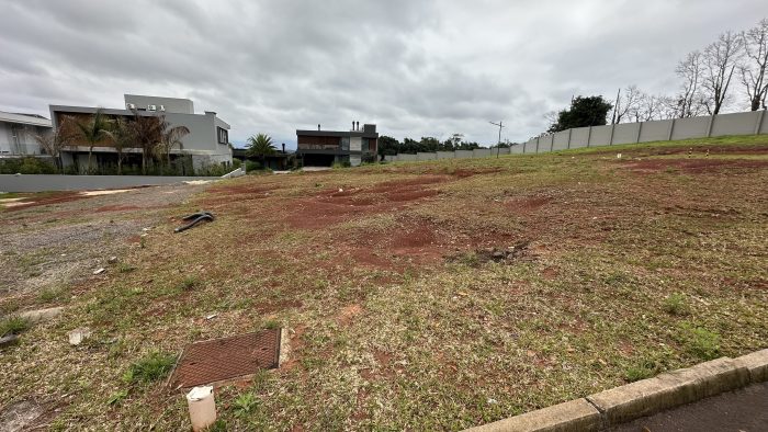 V11059 – 02 terrenos, lado a lado no Loteamento Buena Vista