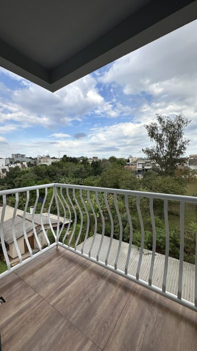 A3116 – Cobertura com 03 Dormitórios – Semi Mobiliada