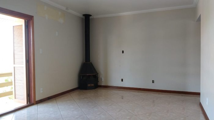 A5053 – Casa 03 dormitórios